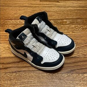 Nike Air Jordan 1 Mid (TD) Shoes Armory Navy 640735-411 Toddler Size 10C